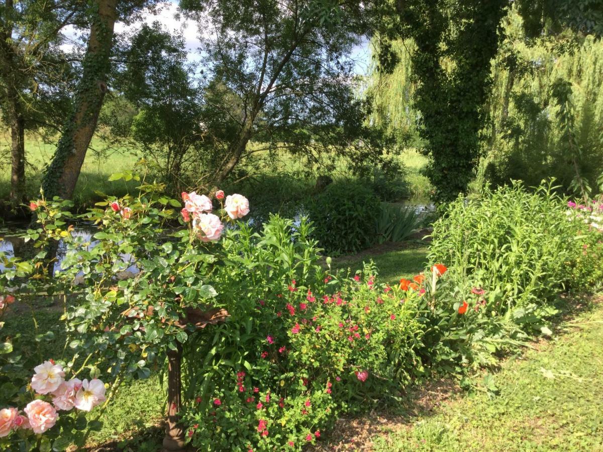 Les Tilleuls De Mary Rillé Buitenkant foto